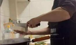 阿姨爆料怎么煮饭的视频,一招学会煮饭，美味家常菜轻松上桌